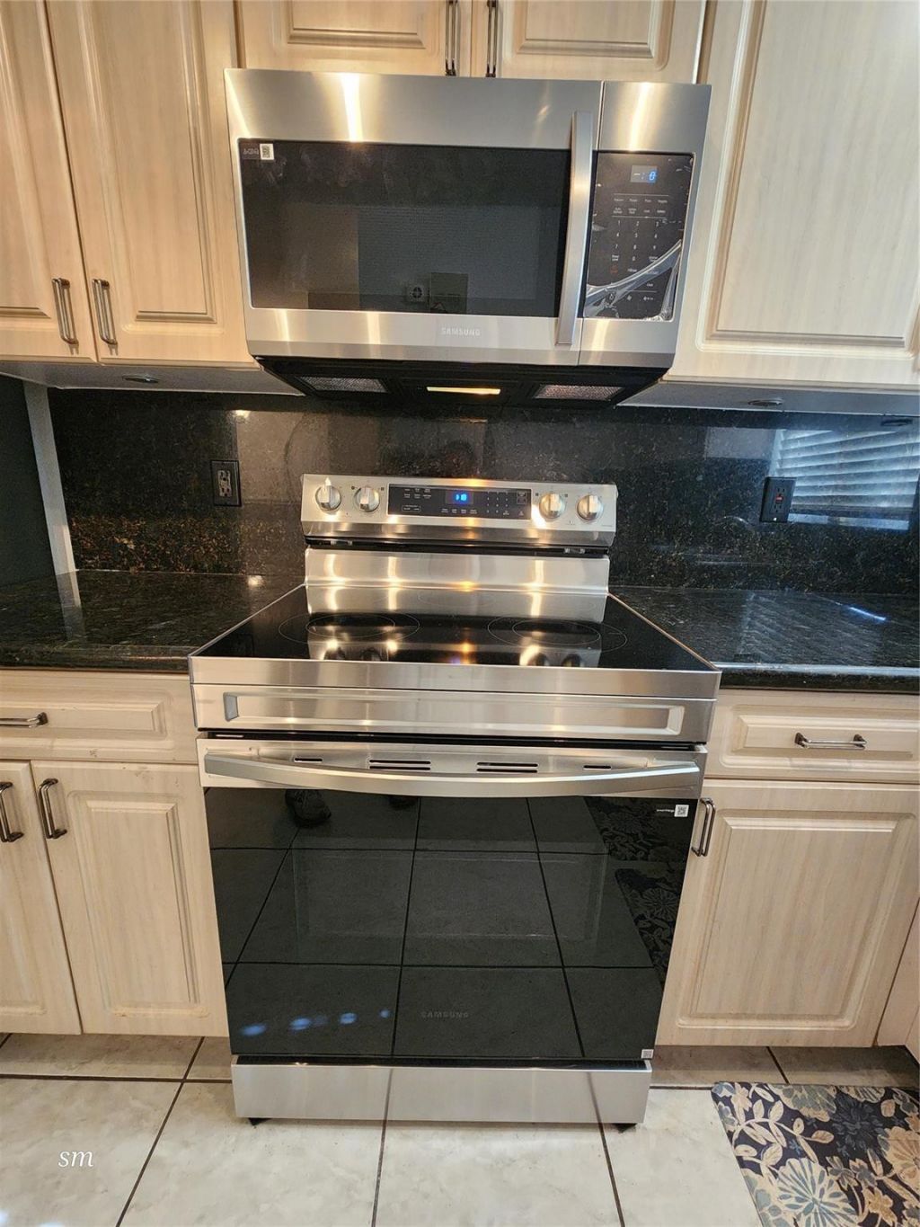 119 Hidden Court Road, Hollywood, FL 33023 Photo