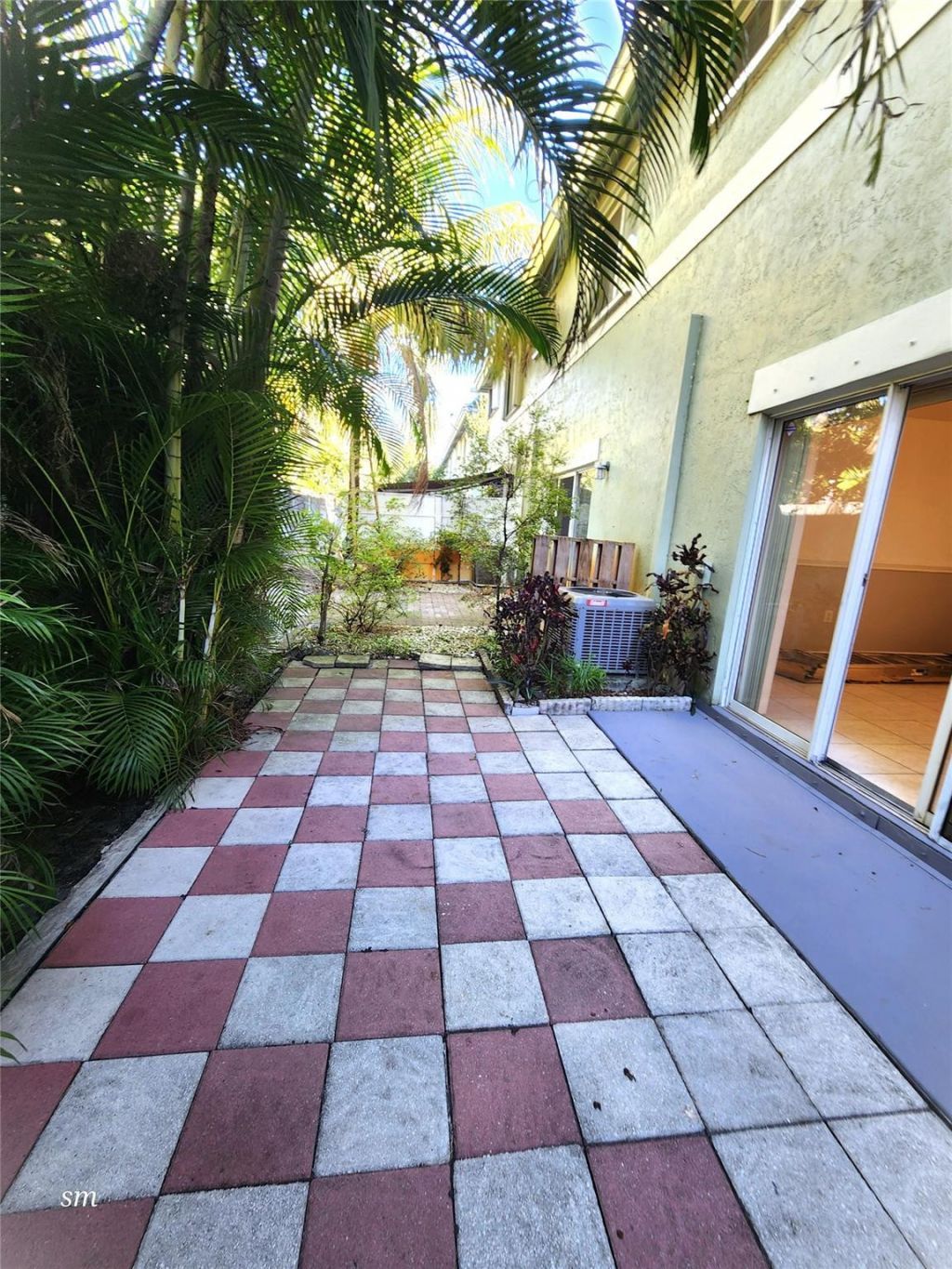 119 Hidden Court Road, Hollywood, FL 33023 Photo