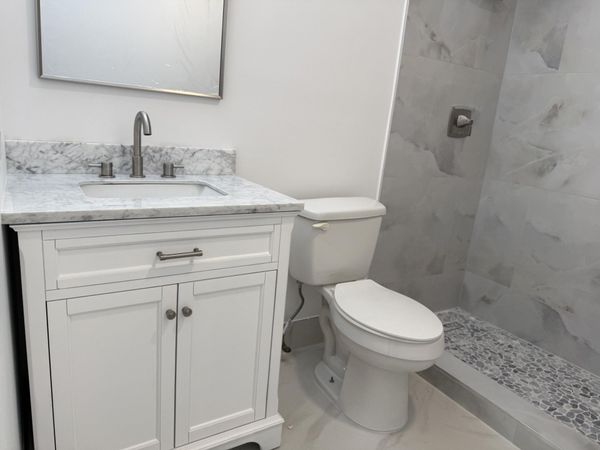 2161 NE 68th Street, Unit 303, Fort Lauderdale, FL 33308