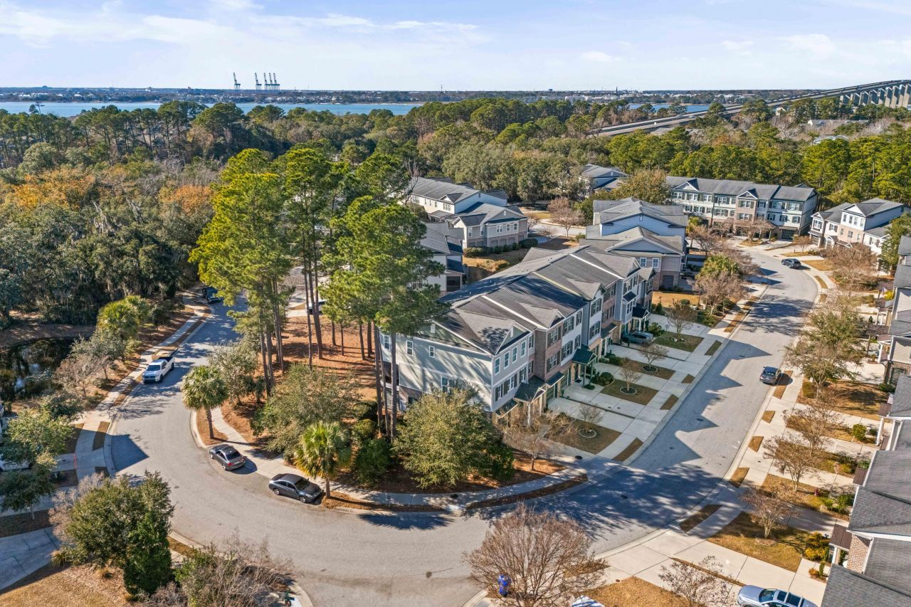 172 Slipper Shell Court Photo 30