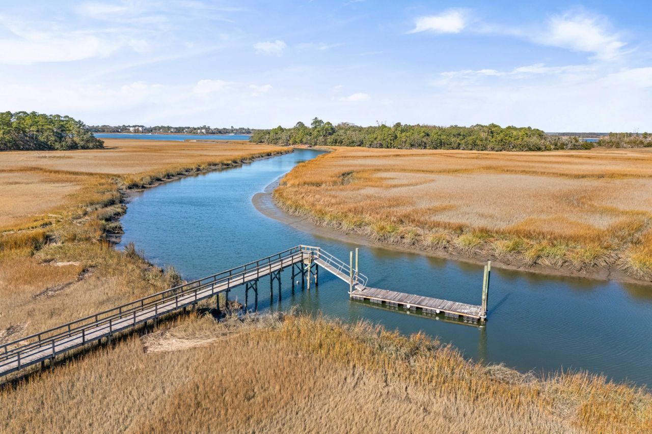 172 Slipper Shell Court Photo 31