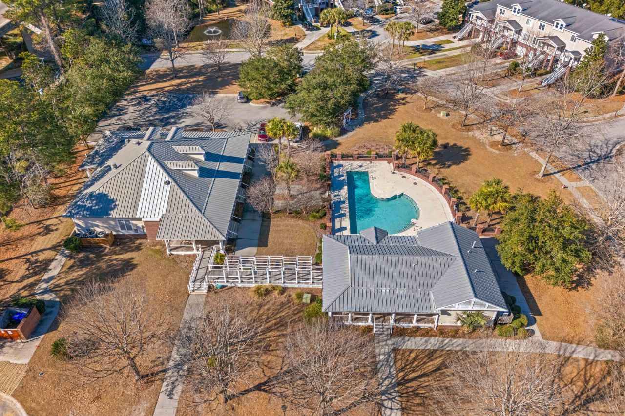 172 Slipper Shell Court Photo 32