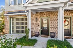 172 Slipper Shell Court photo 4