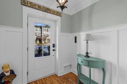 172 Slipper Shell Court photo 4