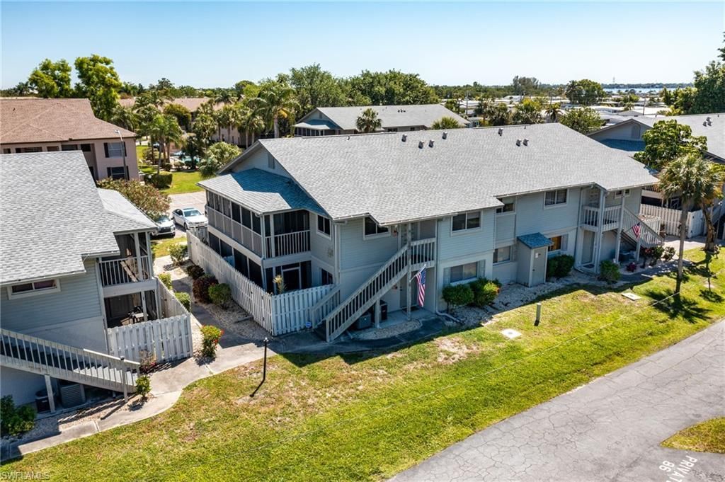 5755 Foxlake Dr, Unit G, North Fort Myers, FL 33917 Photo