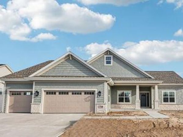 754 Brockway DRIVE, Unit Lt25, Mukwonago, WI 53149