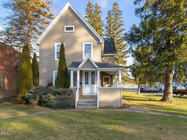 180 Main Street, Hoosick Falls, NY 12090