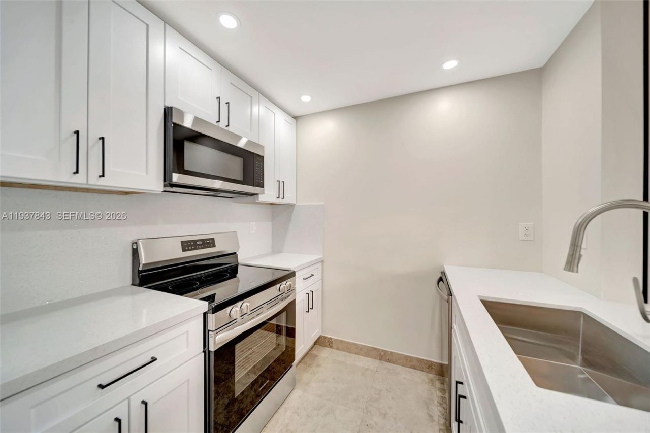 1502 Jefferson Ave, Unit 201, Miami Beach, FL 33139 Photo