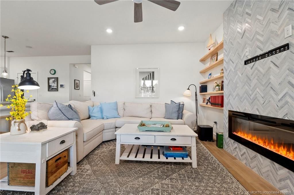 1610 NE Skyhigh Terrace, Jensen Beach, FL 34957 Photo