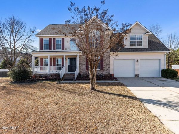 3833 Sunchase Drive, Fayetteville, NC 28306