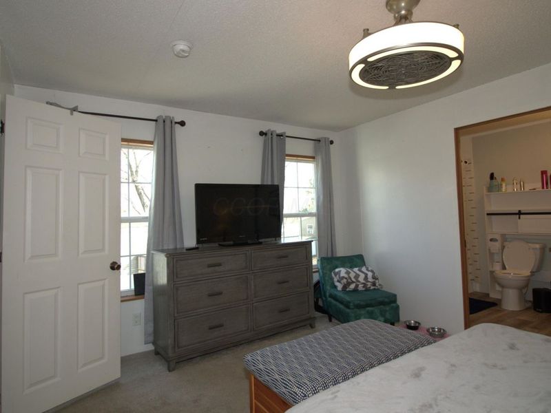 53 Locust Court, London, OH 43140 Photo 11