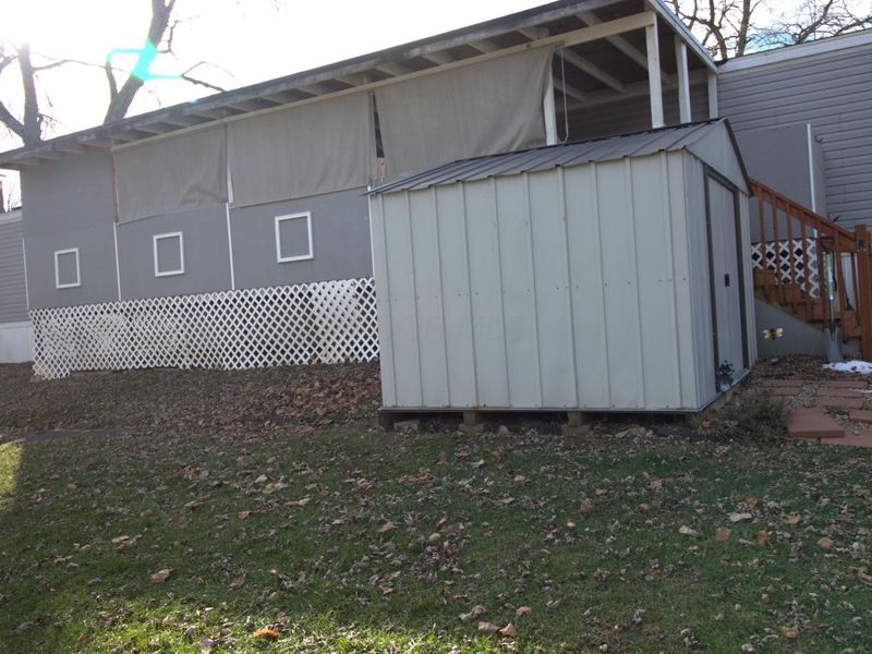 53 Locust Court, London, OH 43140 Photo 16