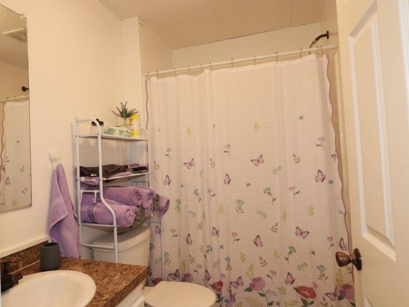 53 Locust Court, London, OH 43140 Photo 16