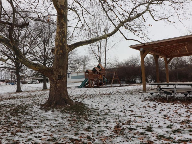 53 Locust Court, London, OH 43140 Photo 19