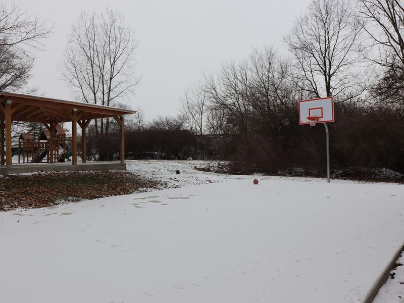 53 Locust Court, London, OH 43140 Photo 20