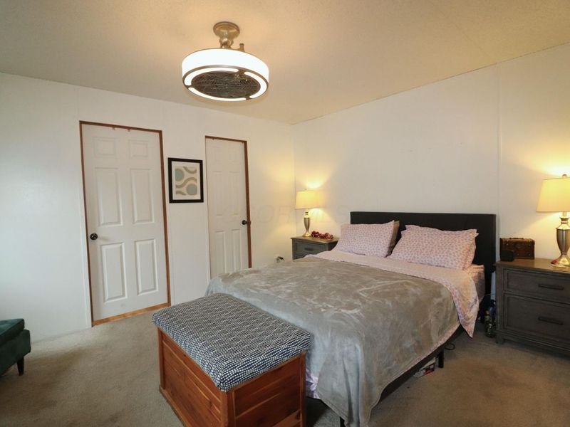 53 Locust Court, London, OH 43140 Photo 6