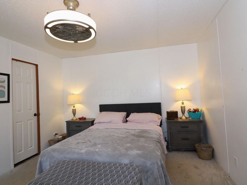 53 Locust Court, London, OH 43140 Photo 9