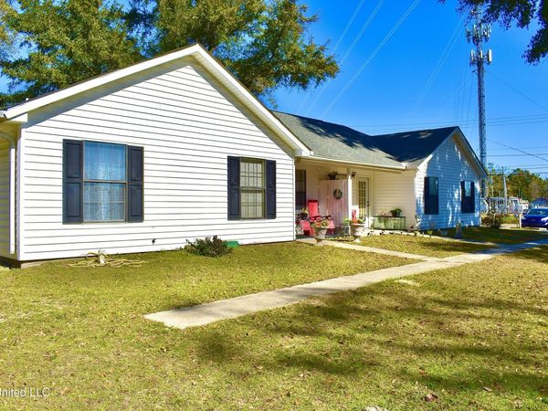 2207 15th Avenue, Gulfport, MS 39501