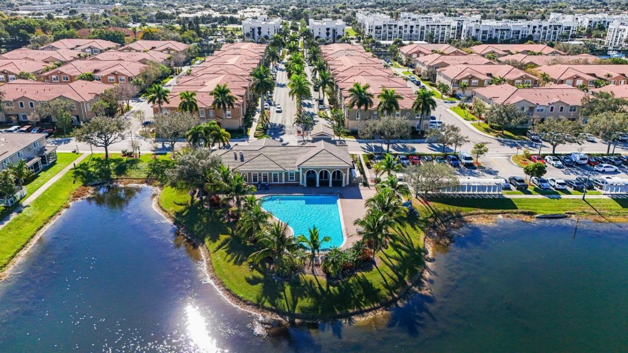 5961 London Lane, Tamarac, FL 33321 Photo