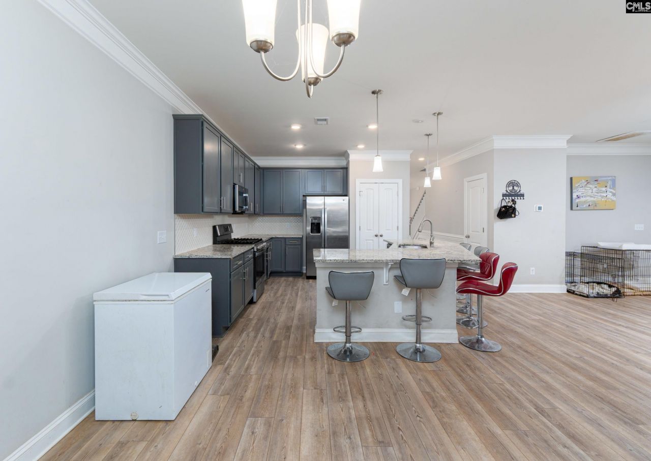 351 Sunnycrest Lane  Photo 11