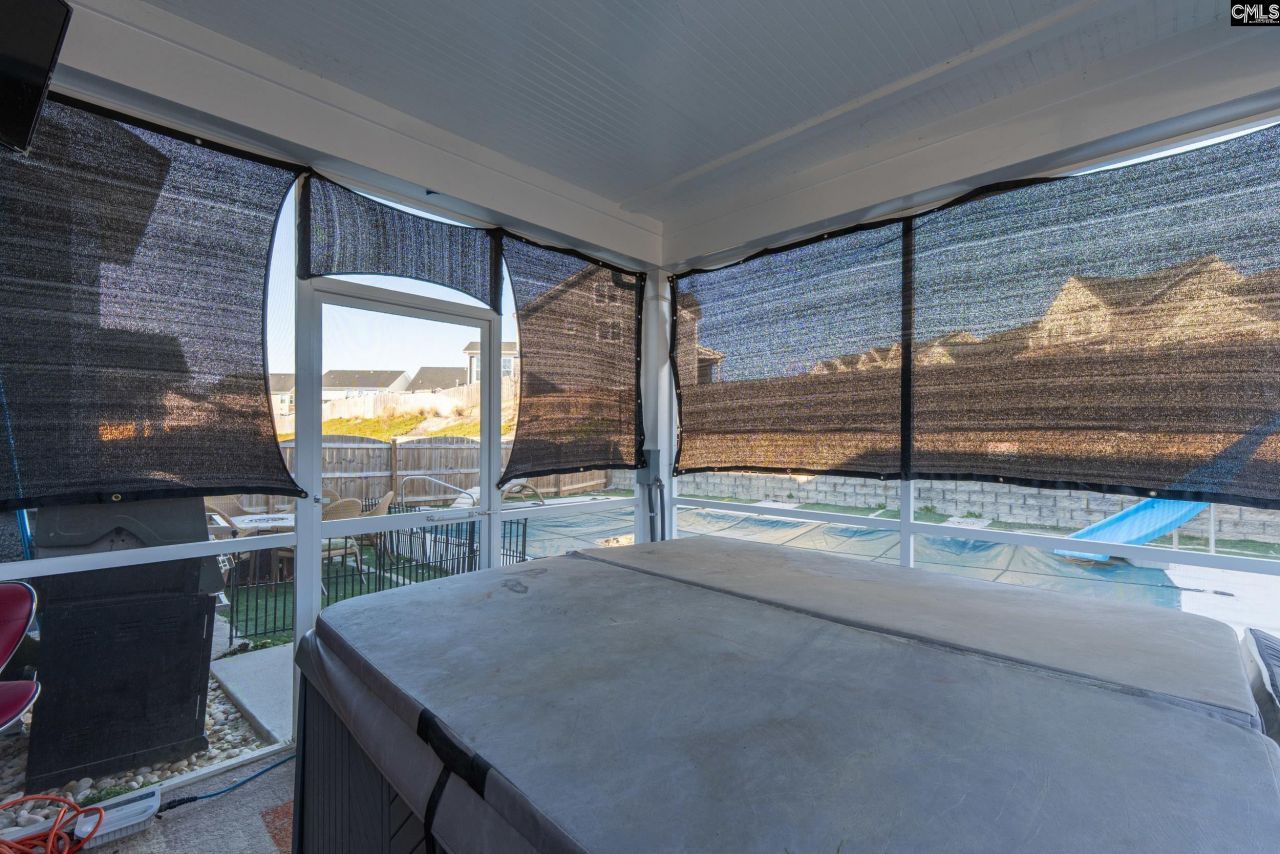 351 Sunnycrest Lane  Photo 14