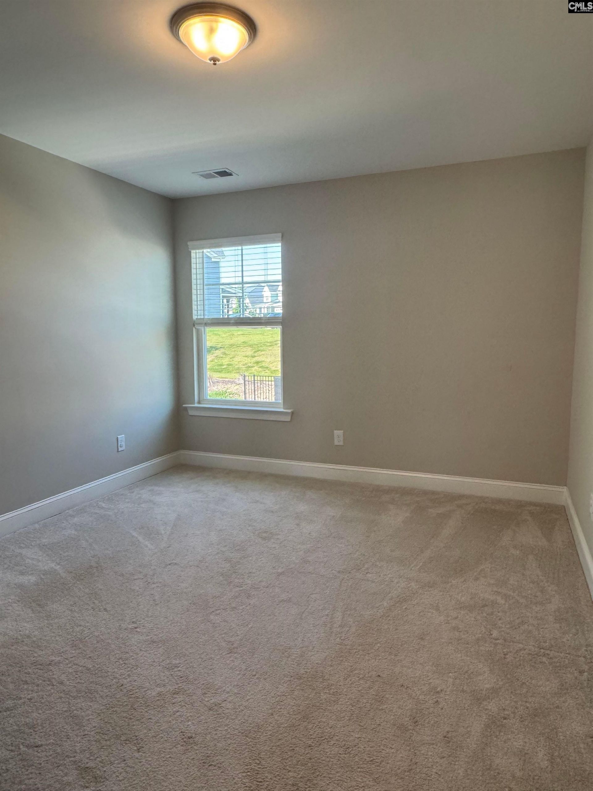 351 Sunnycrest Lane Photo 16
