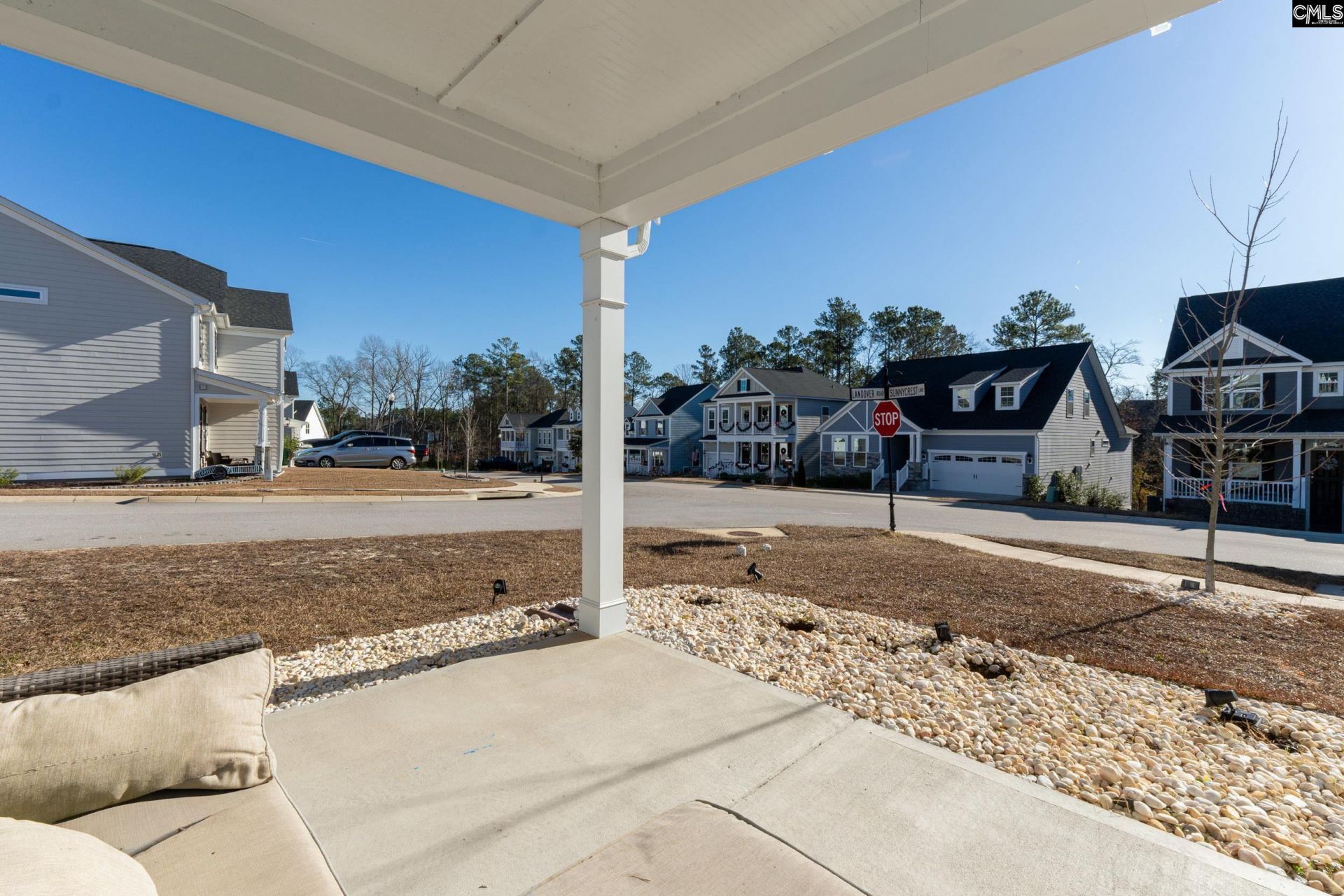 351 Sunnycrest Lane Photo 4