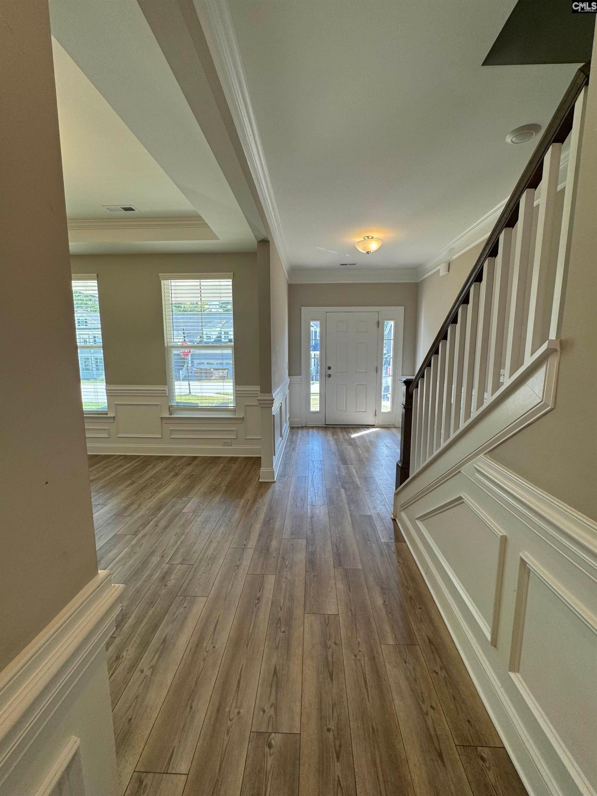 351 Sunnycrest Lane Photo 5