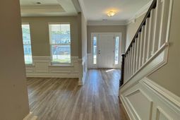351 Sunnycrest Lane photo 4