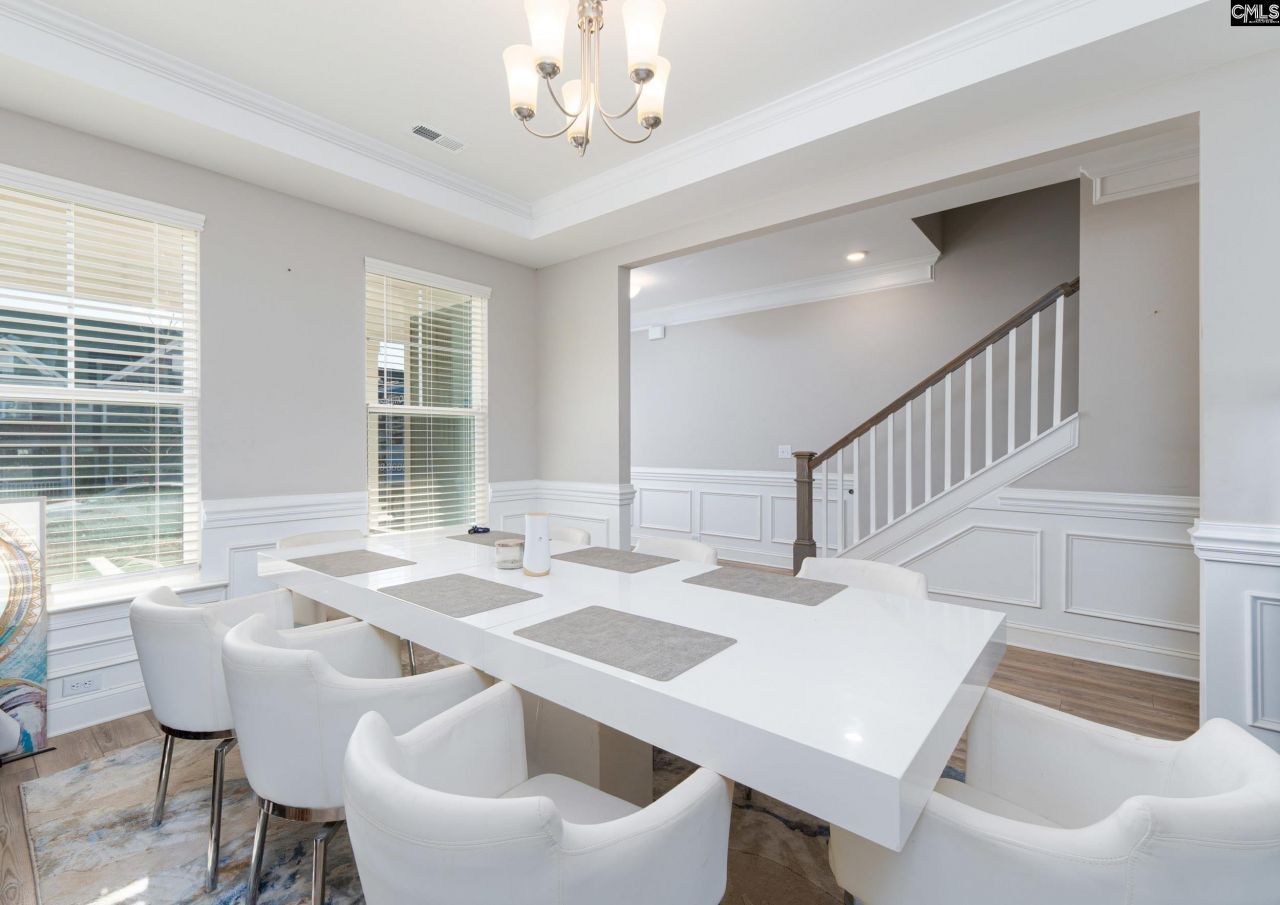 351 Sunnycrest Lane  Photo 6