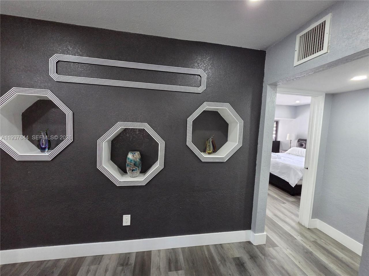 13895 NE 11th Ave , North Miami, FL 33161 Photo