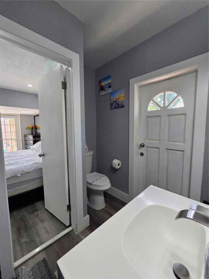 13895 NE 11th Ave , North Miami, FL 33161 Photo