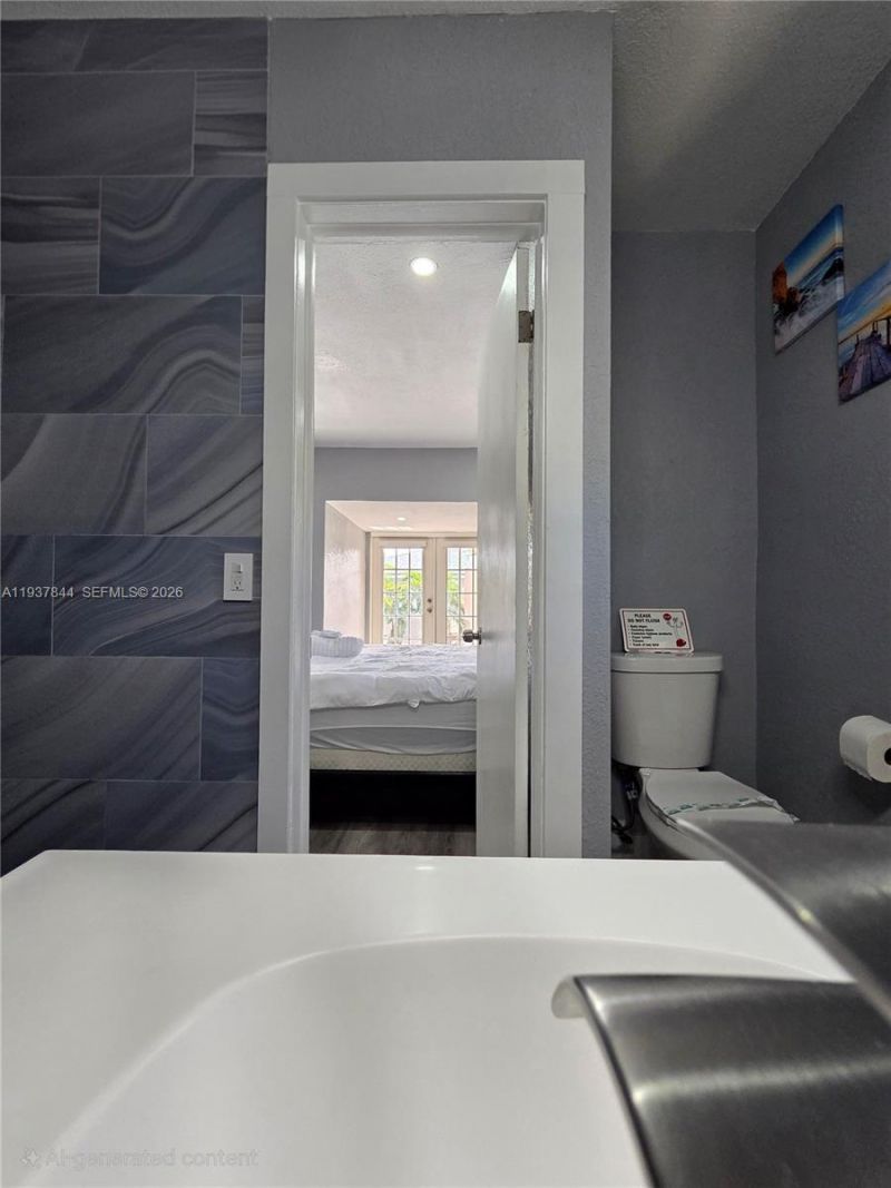 13895 NE 11th Ave , North Miami, FL 33161 Photo