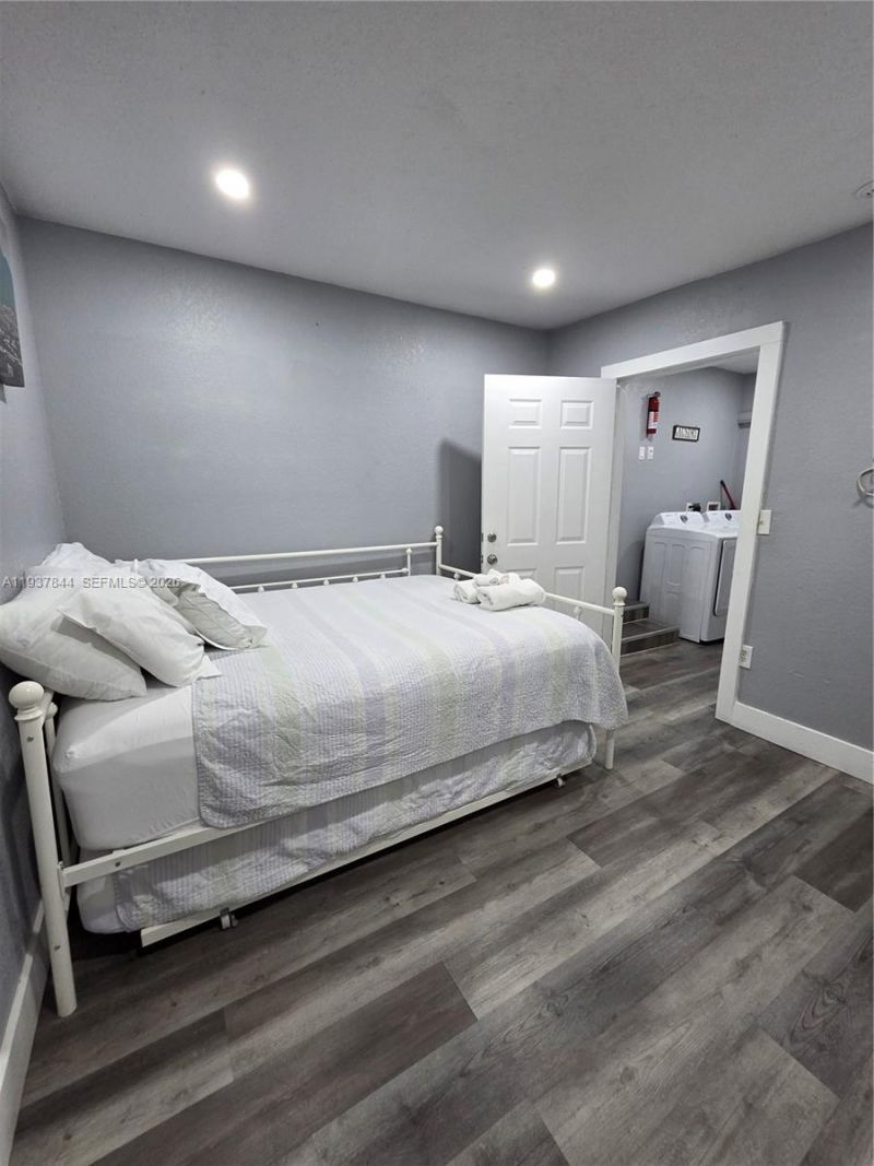 13895 NE 11th Ave , North Miami, FL 33161 Photo