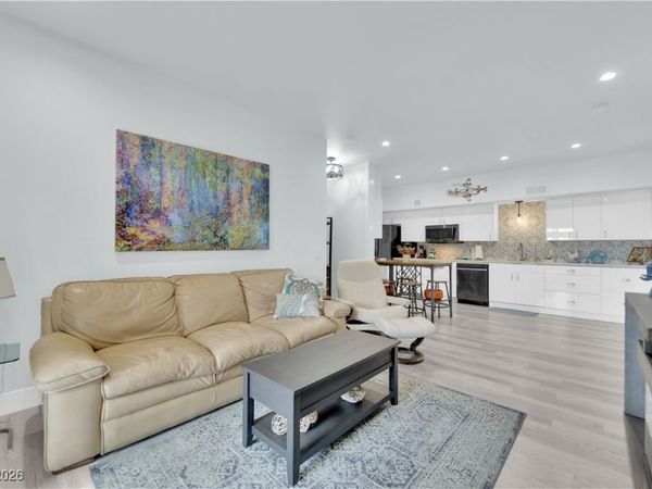 2615 W Gary Avenue, Unit 1028, Las Vegas, NV 89123