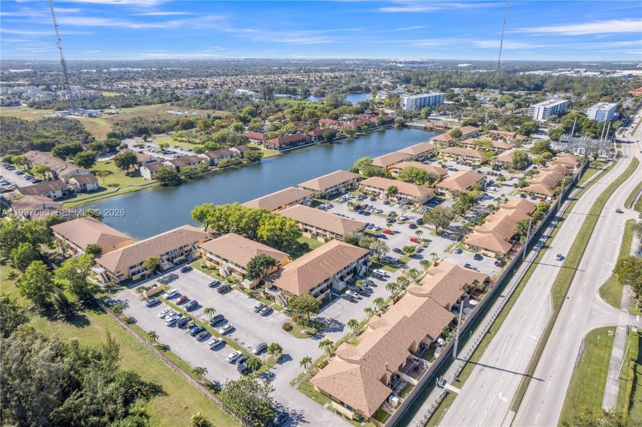 430 NW 214th St, Unit 103, Miami Gardens, FL 33169 Photo
