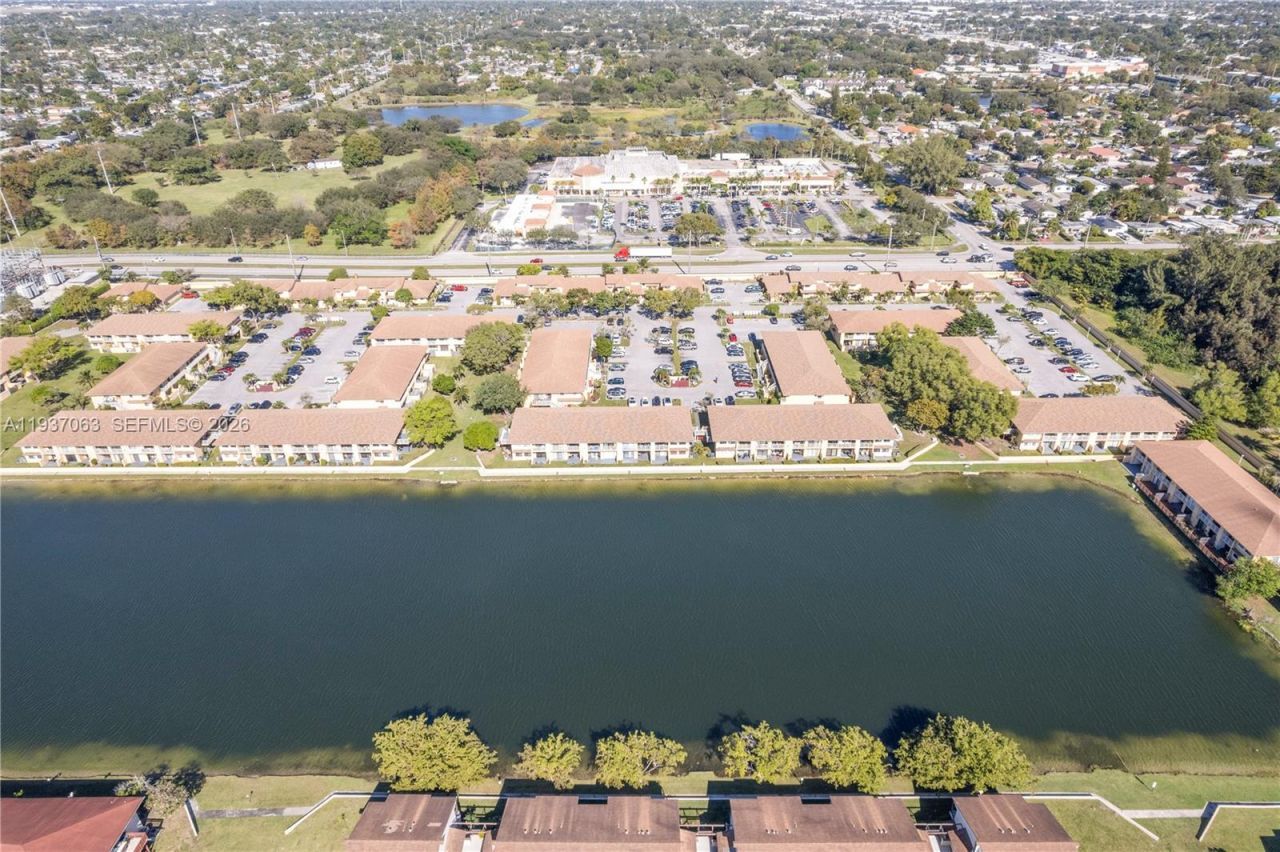430 NW 214th St, Unit 103, Miami Gardens, FL 33169 Photo