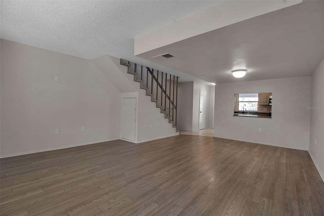 3212 Ramblewood Drive N, Unit 3212, Sarasota, FL 34237 Photo