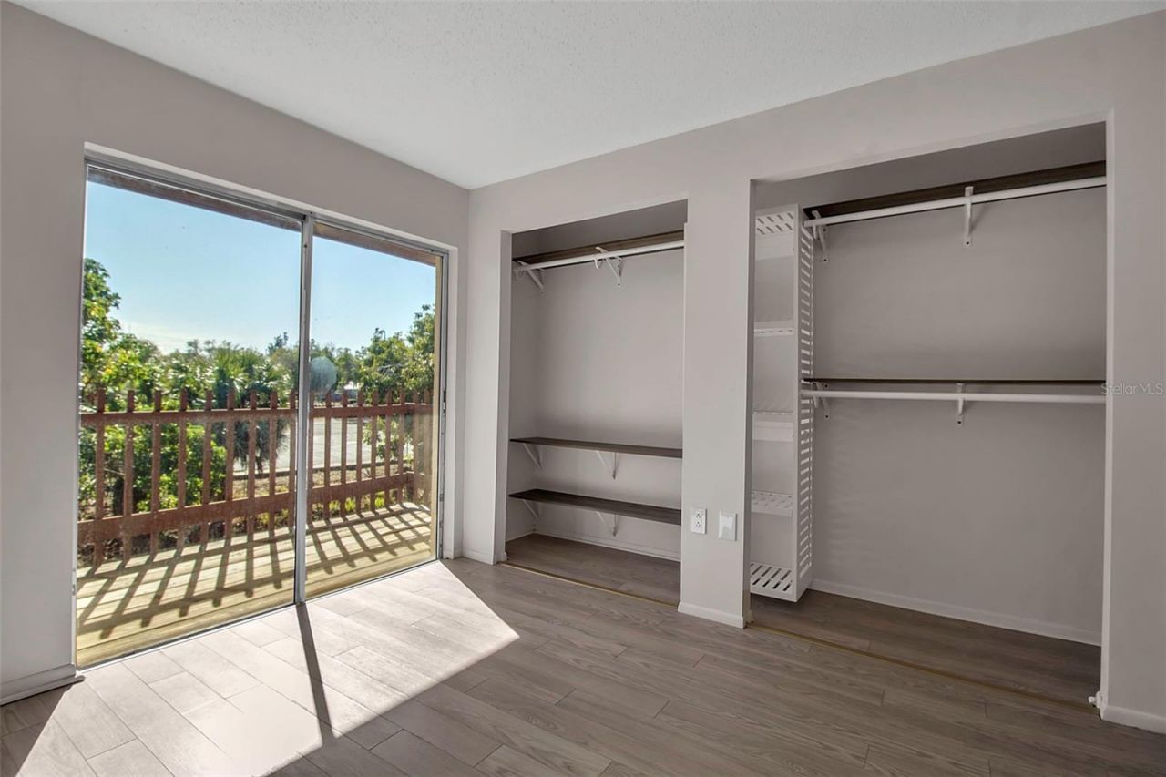 3212 Ramblewood Drive N, Unit 3212, Sarasota, FL 34237 Photo