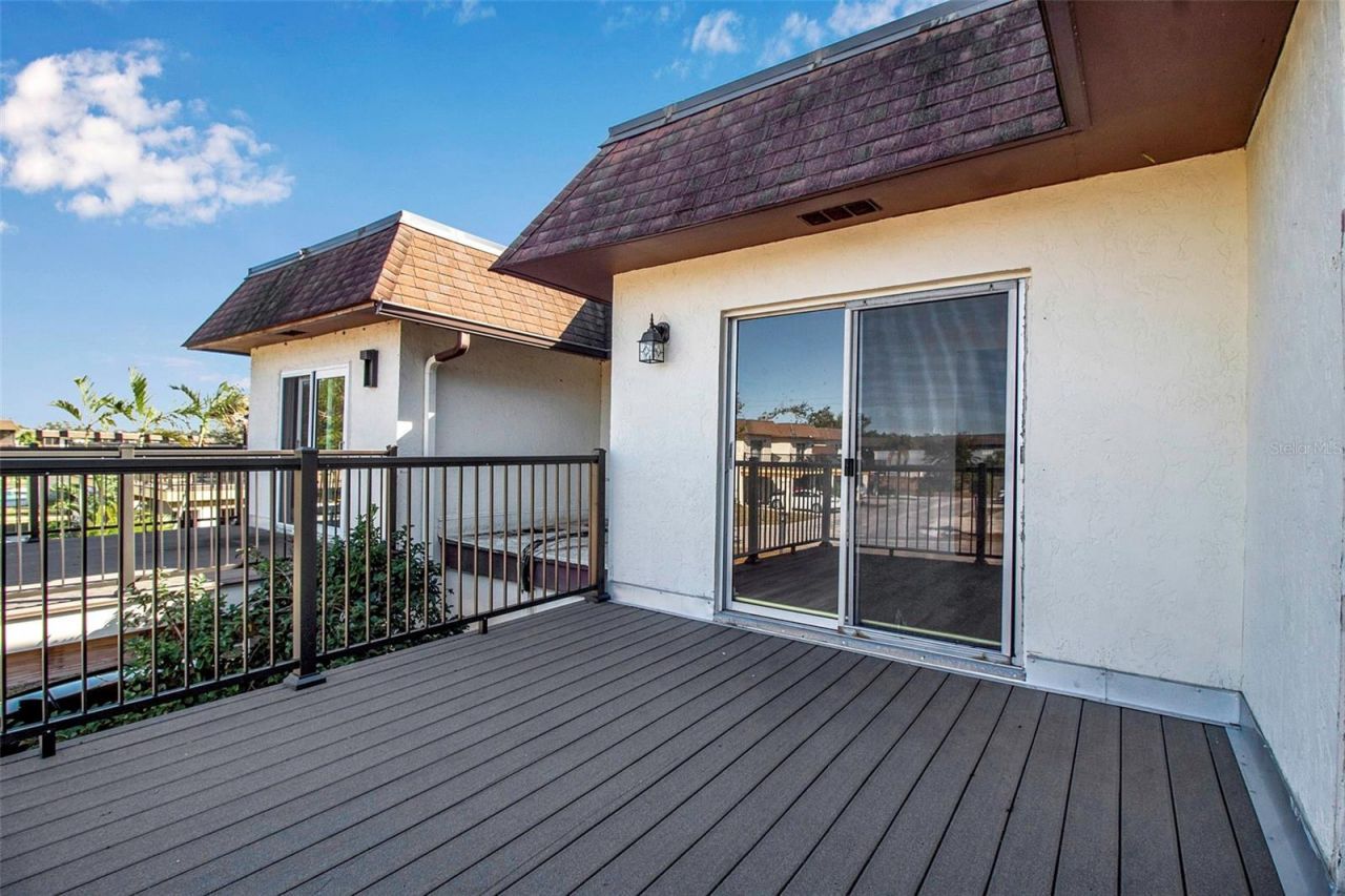 3212 Ramblewood Drive N, Unit 3212, Sarasota, FL 34237 Photo