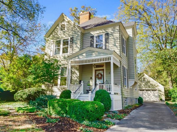 177 Burns Avenue, Wyoming, OH 45215