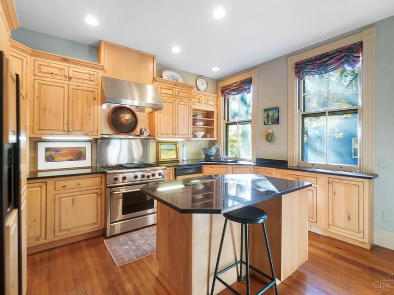 177 Burns Avenue, Wyoming, OH 45215 Photo 14