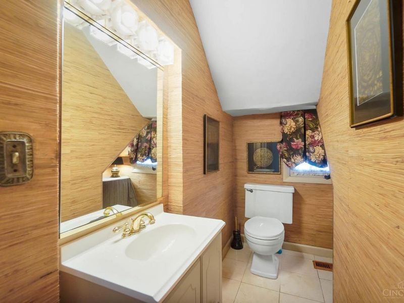 177 Burns Avenue, Wyoming, OH 45215 Photo 23