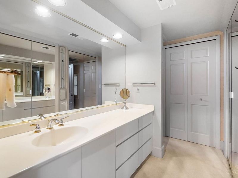 177 Burns Avenue, Wyoming, OH 45215 Photo 43