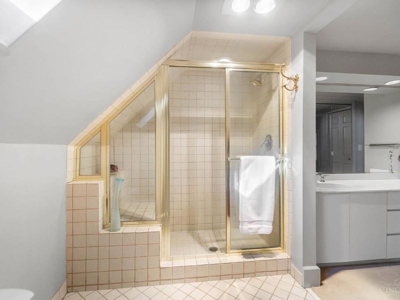 177 Burns Avenue, Wyoming, OH 45215 Photo 45