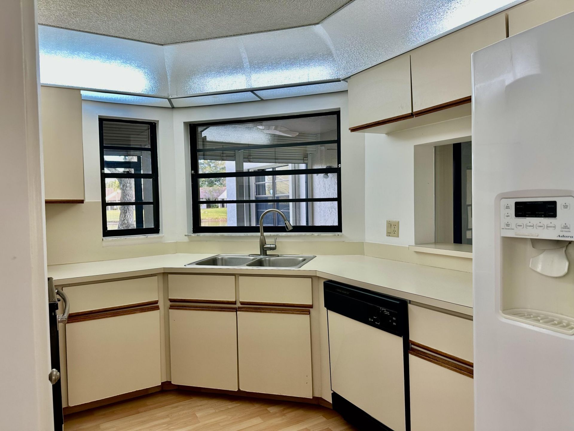 5819 Parkwalk Drive, Boynton Beach, FL 33472 Photo