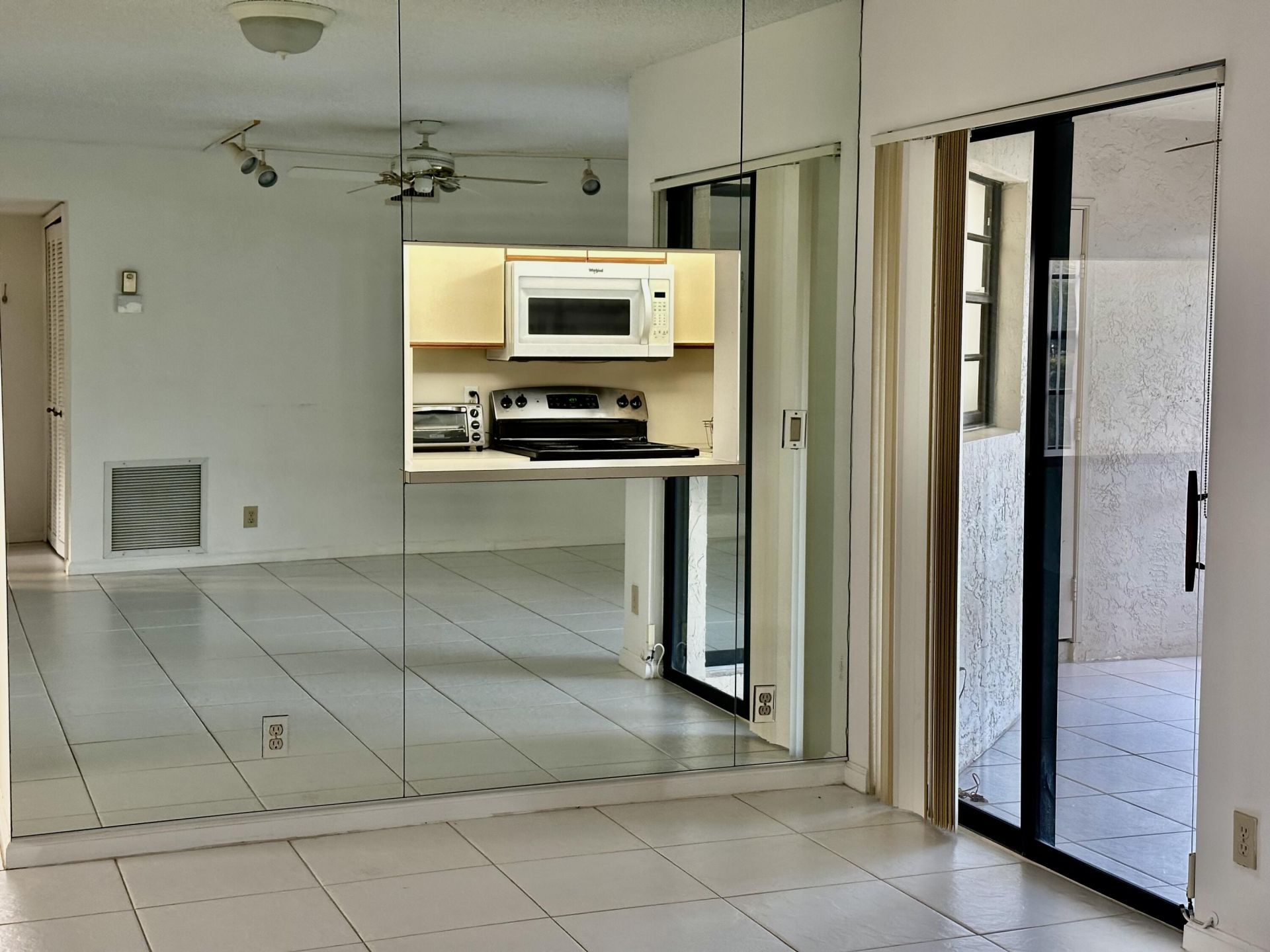 5819 Parkwalk Drive, Boynton Beach, FL 33472 Photo