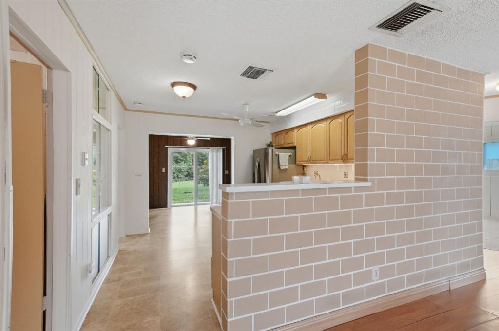 4700 SW 34th Avenue, Fort Lauderdale, FL 33312 Photo