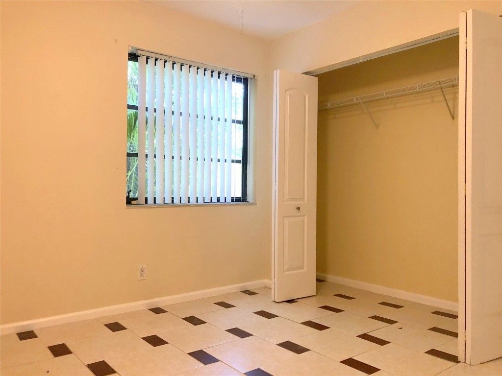 71 Laredo Lane, Boca Raton, FL 33487 Photo