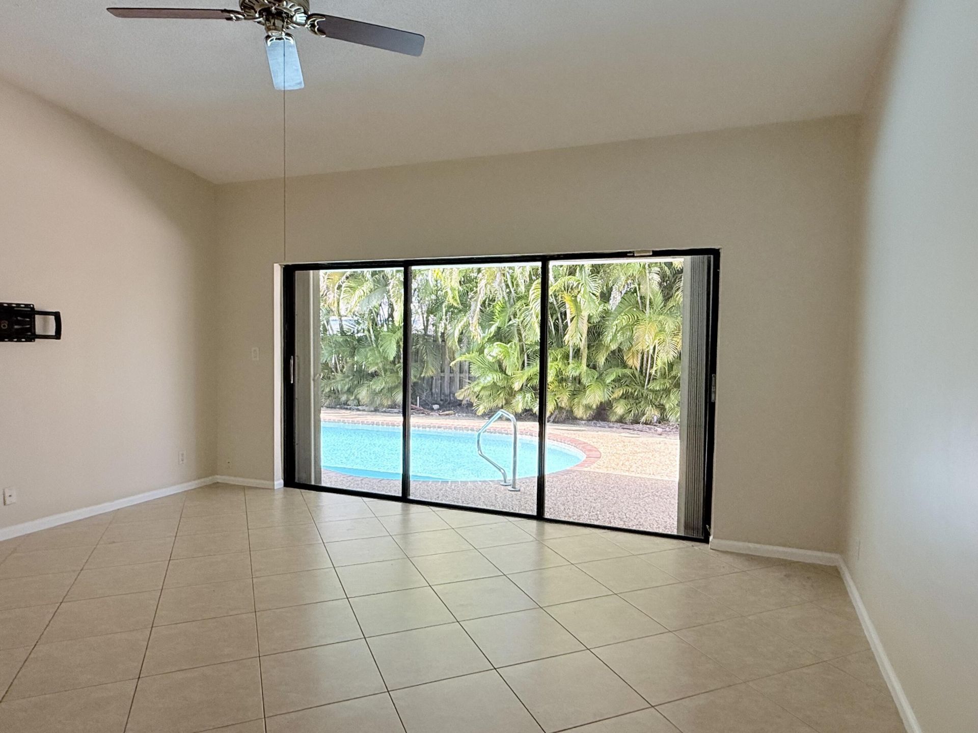 71 Laredo Lane, Boca Raton, FL 33487 Photo